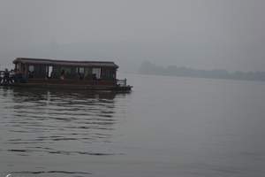 长沙去杭州西湖旅游大概多少费用 长沙到乌镇、周庄双飞五日游